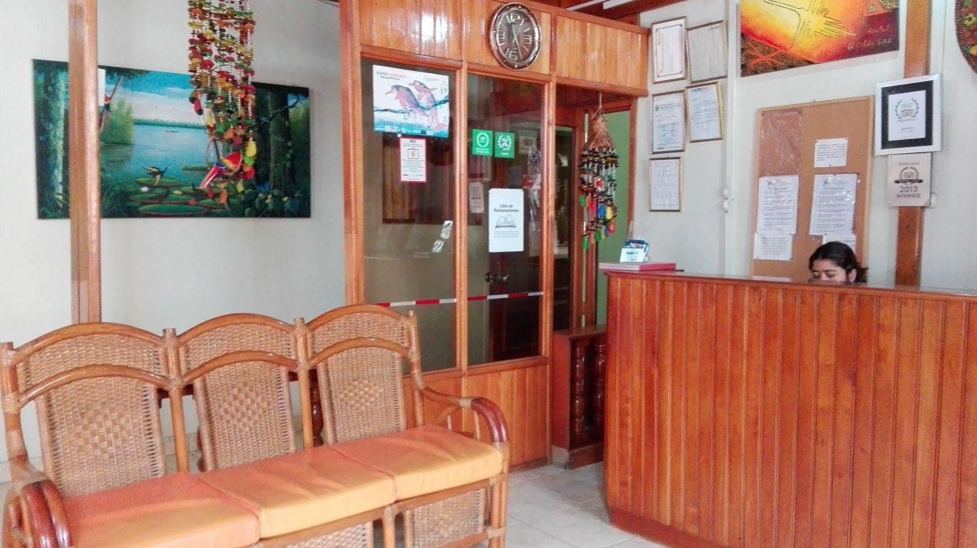 Hostal El Colibri Икитос Екстериор снимка